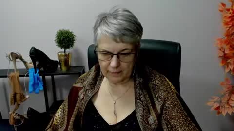 I R I S online show from February 21, 2025, 1:33 pm