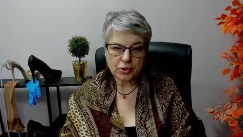 I R I S online show from February 25, 2025, 10:58 am
