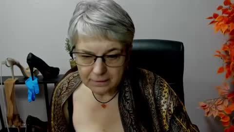 I R I S online show from February 25, 2025, 2:00 pm