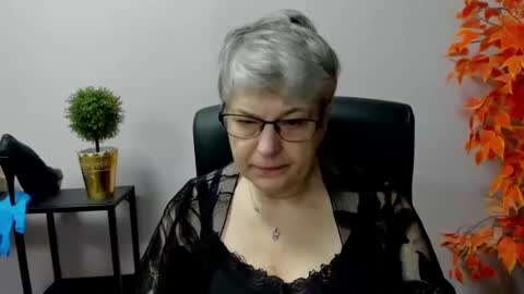 I R I S online show from March 10, 2025, 7:21 am