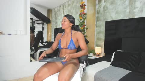 Iris Fit online show from December 17, 2024, 2:33 am