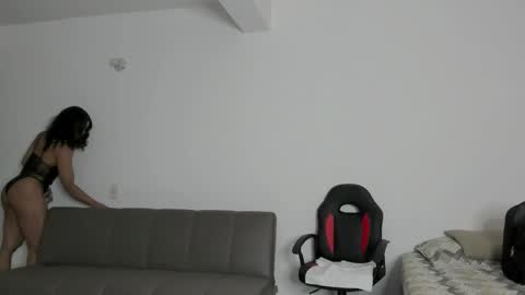 Iris Fit online show from March 13, 2026, 12:12 pm