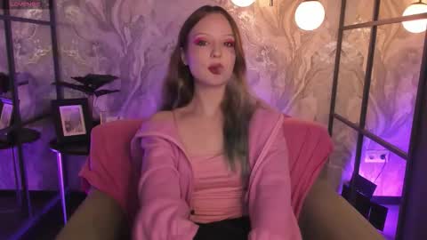 Iris online show from October 31, 2025, 8:54 pm