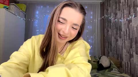 Lilu online show from February 4, 2026, 3:23 am