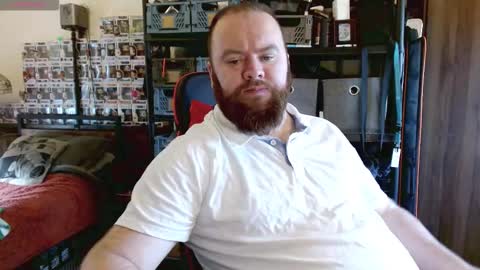 Snapshot of irishdaddy24 chatting on October 6, 2025, 8:45 am twitter theirishman205 online show from October 6, 2025, 8:45 am