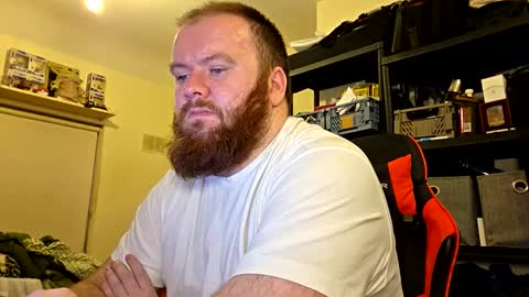 Snapshot of irishdaddy24 chatting on October 17, 2025, 5:59 pm twitter theirishman205 online show from October 17, 2025, 5:59 pm