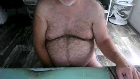 Snapshot of irishdudeloveoib chatting on December 29, 2024, 1:28 pm Irishdudelove online show from December 29, 2024, 1:28 pm