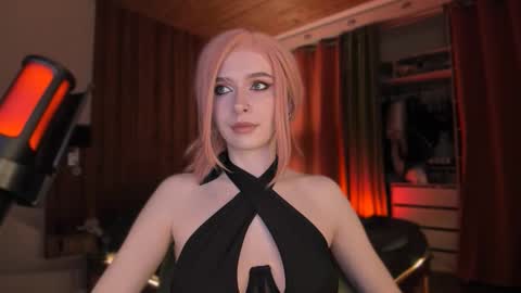 Miss Iris Fansly Miss Iris new inst.  online show from November 26, 2025, 9:05 pm