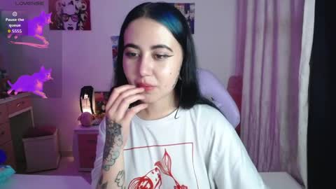 Snapshot of iriss_sky chatting on June 5, 2026, 5:47 am Iris online show from June 5, 2026, 5:47 am