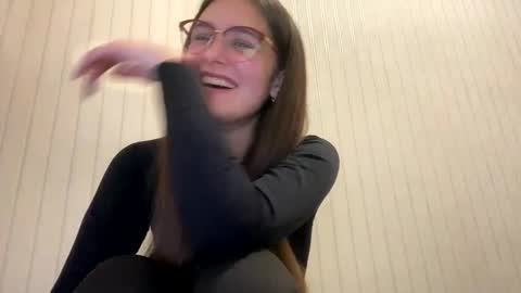 Snapshot of irisss31 chatting on January 17, 2025, 7:38 pm irisss31 online show from January 17, 2025, 7:38 pm