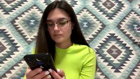 irisss31 online show from December 3, 2025, 6:28 pm