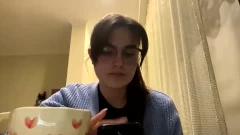 irisss31 online show from March 12, 2026, 7:20 pm