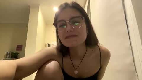 irisss31 online show from May 23, 2026, 6:45 pm