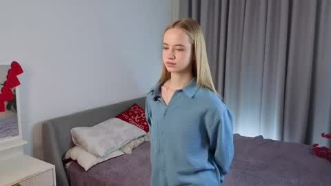 Snapshot of irmgardwoodfolk chatting on March 22, 2026, 11:02 am Alexa online show from March 22, 2026, 11:02 am