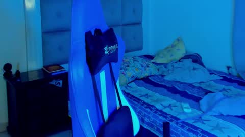 Iron online show from February 25, 2025, 5:19 am