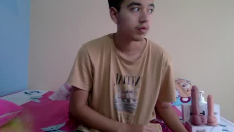 Snapshot of irondante01 chatting on April 7, 2026, 12:05 pm irondante01 online show from April 7, 2026, 12:05 pm