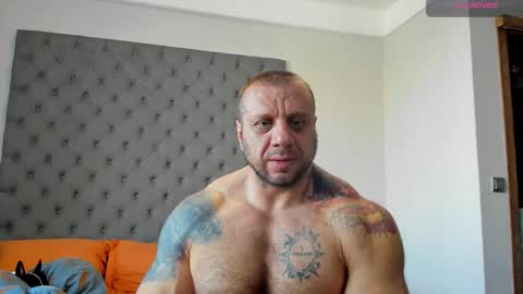 ironhulk22 online show from March 21, 2026, 8:52 am
