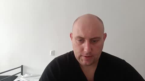 Snapshot of ironwolf_ chatting on January 11, 2026, 11:59 am Mark online show from January 11, 2026, 11:59 am