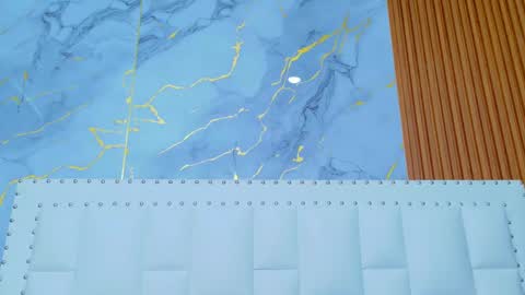 Sandy  online show from September 27, 2025, 12:32 pm