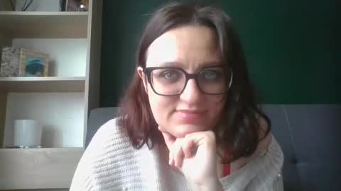 Snapshot of irresistibleparis chatting on May 11, 2026, 5:46 am Paris online show from May 11, 2026, 5:46 am