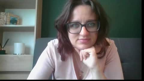 Snapshot of irresistibleparis chatting on May 21, 2026, 5:36 am Paris online show from May 21, 2026, 5:36 am