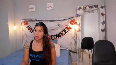 Snapshot of is_a_bell chatting on October 21, 2025, 2:18 pm is_a_bell online show from October 21, 2025, 2:18 pm