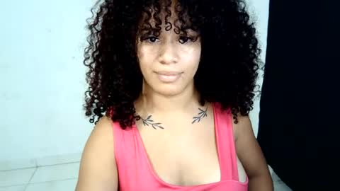 Snapshot of isa_bellaxx23 chatting on June 15, 2026, 1:08 am isa_bellaxx23 online show from June 15, 2026, 1:08 am