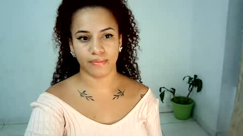 Snapshot of isa_bellaxx23 chatting on June 30, 2026, 3:40 am isa_bellaxx23 online show from June 30, 2026, 3:40 am
