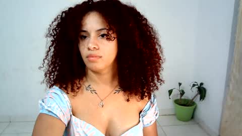 Snapshot of isa_bellaxx23 chatting on July 11, 2026, 1:30 am isa_bellaxx23 online show from July 11, 2026, 1:30 am