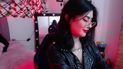 Snapshot of isa_bunny18 chatting on October 17, 2025, 3:10 am isabela online show from October 17, 2025, 3:10 am
