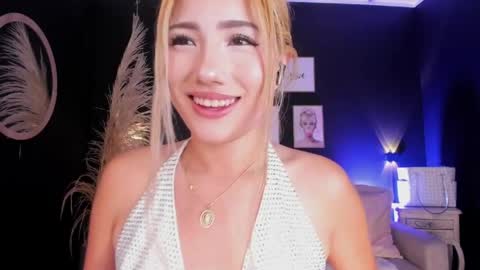 Snapshot of isa_cortes_ chatting on May 14, 2026, 2:57 pm Isa Cortes online show from May 14, 2026, 2:57 pm