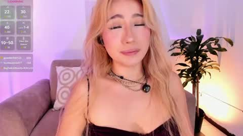 Snapshot of isa_cortes_ chatting on June 25, 2026, 3:05 pm Isa Cortes online show from June 25, 2026, 3:05 pm