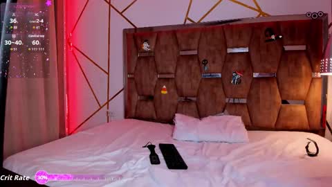 Snapshot of isa_leo chatting on October 8, 2025, 7:55 pm Isa and Leo online show from October 8, 2025, 7:55 pm