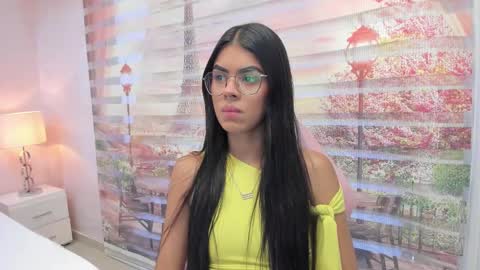    online show from September 13, 2025, 11:10 am