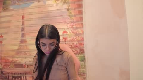    online show from October 10, 2025, 10:25 am