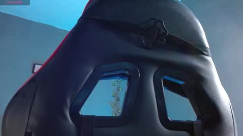 isa_salvatore online show from October 2, 2025, 6:59 pm