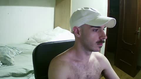 Snapshot of isaac99c chatting on January 7, 2025, 4:50 am Isaac99c online show from January 7, 2025, 4:50 am