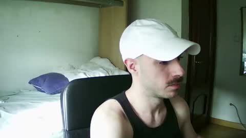Snapshot of isaac99c chatting on January 8, 2025, 10:15 am Isaac99c online show from January 8, 2025, 10:15 am
