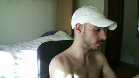 Snapshot of isaac99c chatting on January 17, 2025, 10:44 am Isaac99c online show from January 17, 2025, 10:44 am