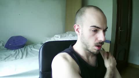 Snapshot of isaac99c chatting on January 28, 2025, 11:17 am Isaac99c online show from January 28, 2025, 11:17 am