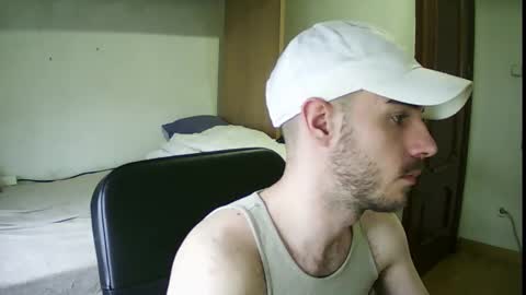 Snapshot of isaac99c chatting on March 10, 2025, 1:21 pm Isaac99c online show from March 10, 2025, 1:21 pm