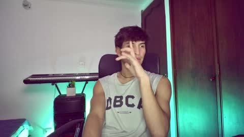 isaac online show from January 10, 2025, 1:10 am