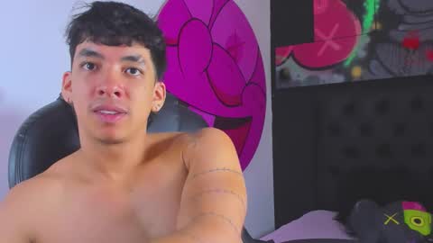 isaac_cryston online show from October 10, 2025, 8:19 pm