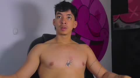 isaac_cryston online show from October 27, 2025, 7:51 pm