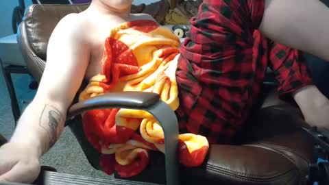 isaac online show from December 23, 2024, 12:08 pm