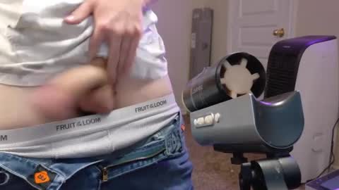 isaac online show from February 3, 2025, 1:08 pm