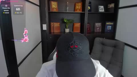 Snapshot of isaacblack_ chatting on October 4, 2025, 6:44 am IsaacBlack  online show from October 4, 2025, 6:44 am