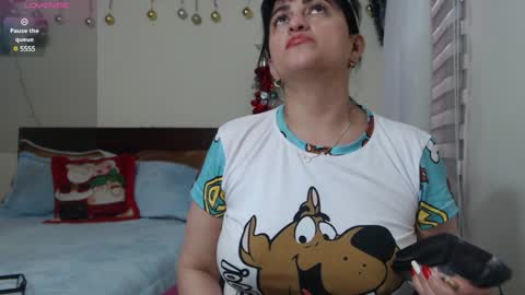 Isabeel Sofia online show from January 3, 2025, 8:11 pm