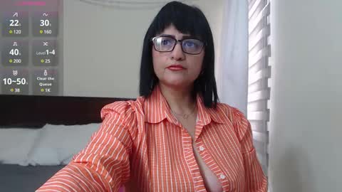 Isabeel Sofia online show from March 5, 2025, 8:00 pm