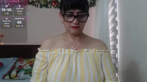 Snapshot of isabeel_sofia01 chatting on October 11, 2025, 2:15 pm Isabeel Sofia online show from October 11, 2025, 2:15 pm